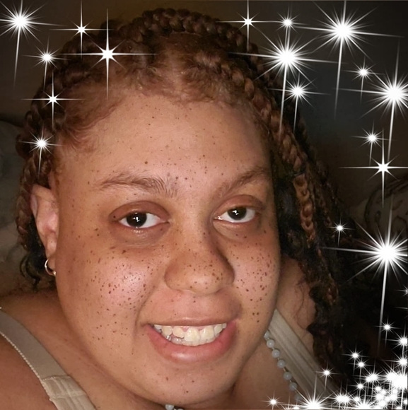 Meet your Posher, Alisha - Picture 1 of 1